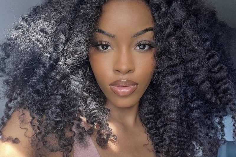 Christmas Hairstyles for Ladies: Sweet, Stylish and Easy Looks to Try This Festive Season