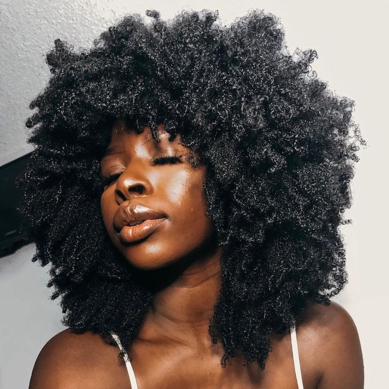 15 Glamorous Hairstyles for a Night Out For Women To Look Stunnings